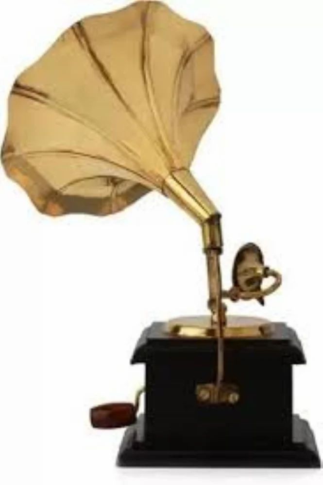 Antique Gramophone Showpiece